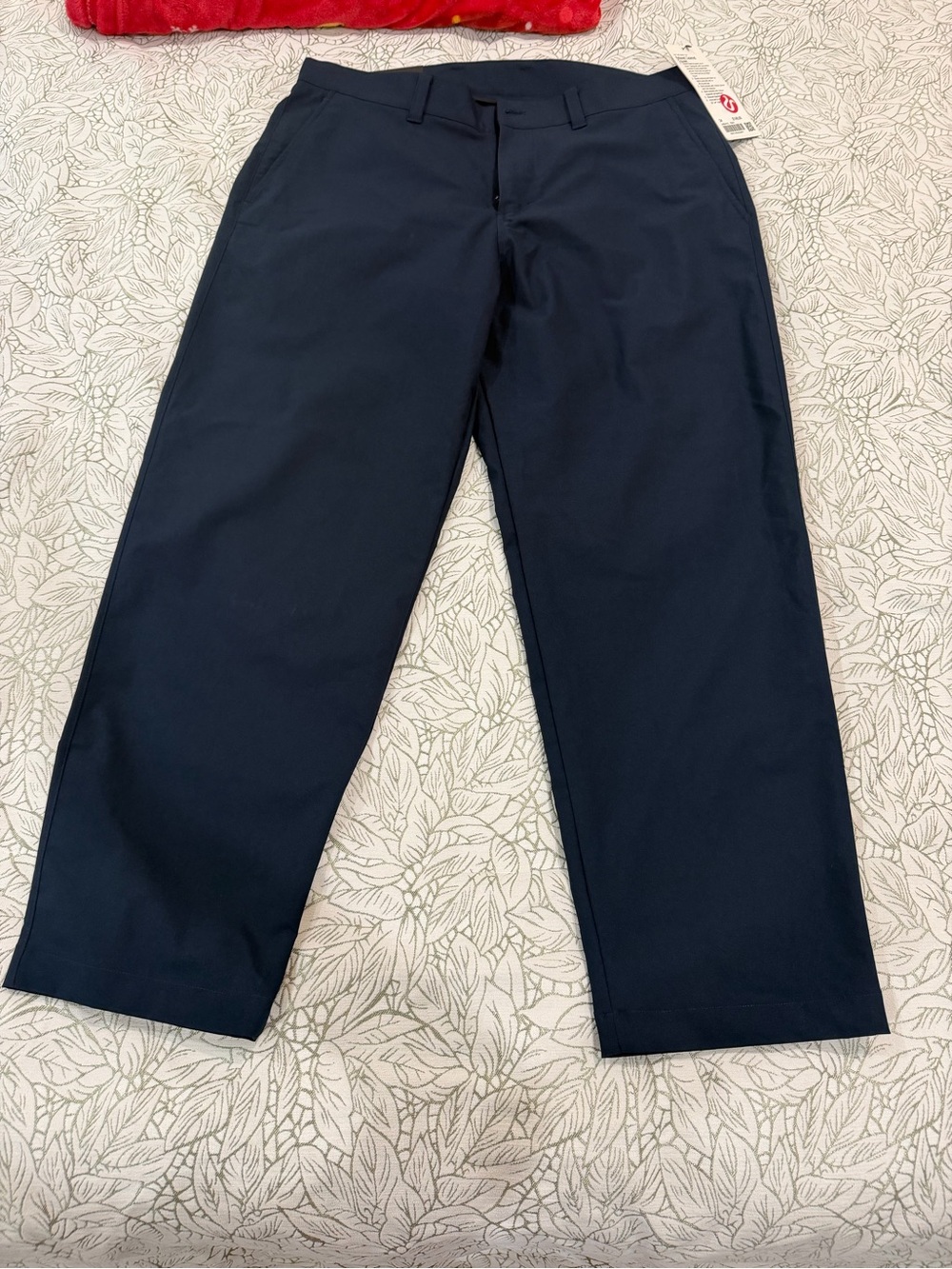 lululemon athletica Men's Dark Navy Chinos - Picture 4 of 7